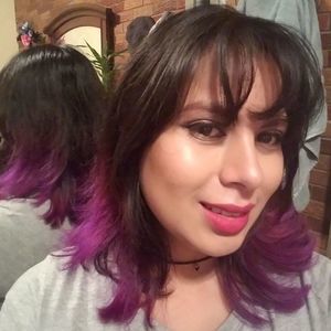 Woman top Shapewear hair accessories etc